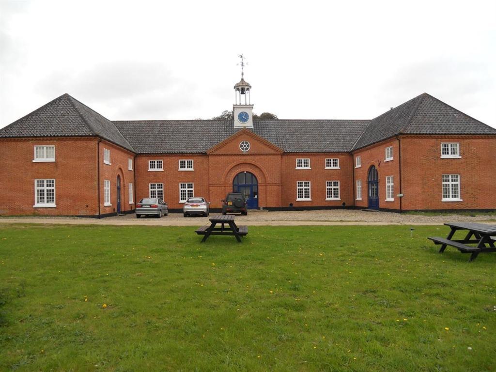 Bed and Breakfast The Stables At Henham Park Southwold Esterno foto